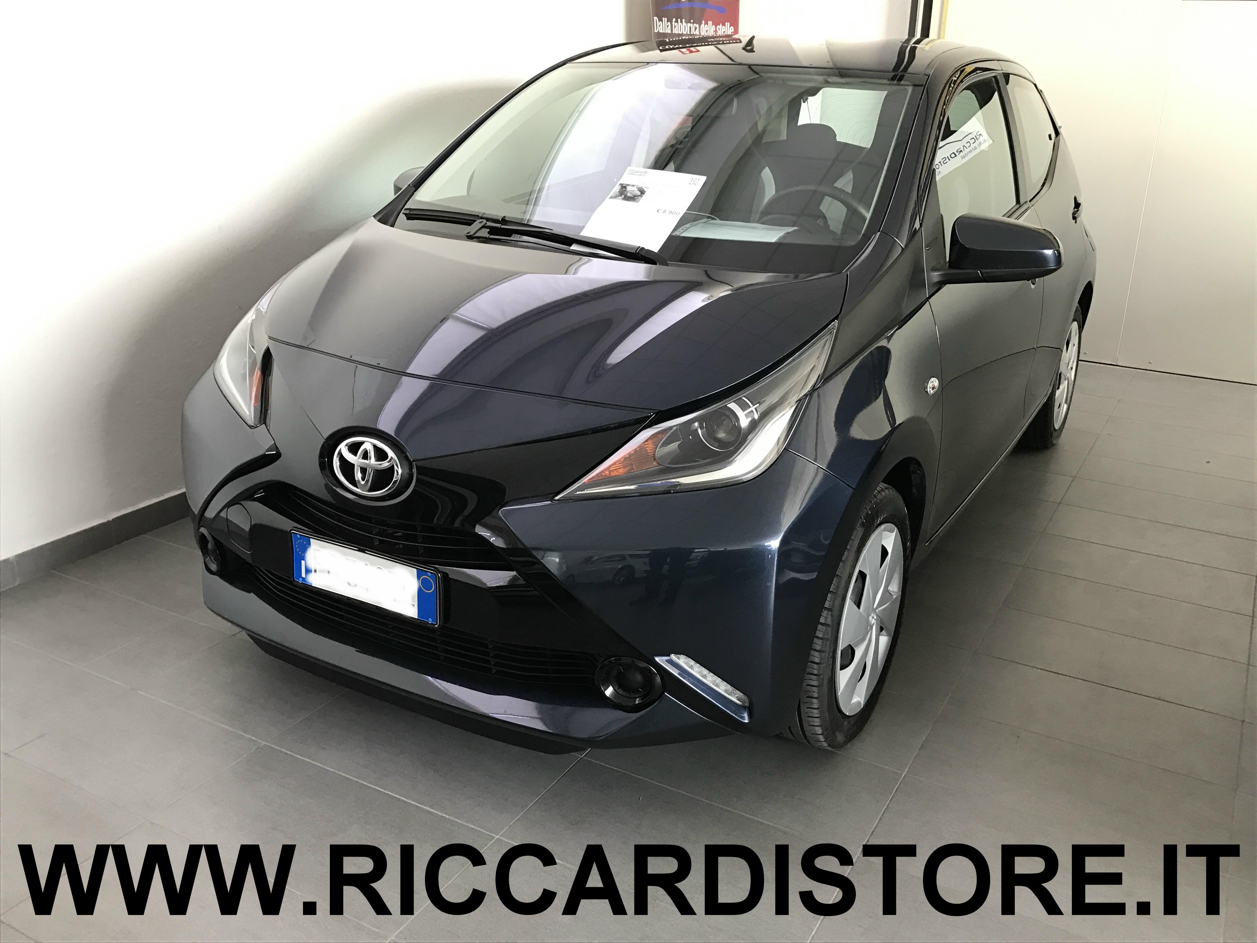 TOYOTA AYGO