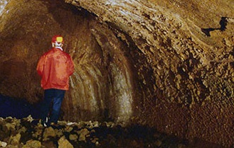 Quante grotte si trovano sull'Etna?